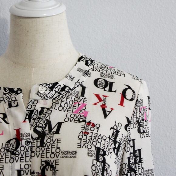 RACHEL ROY Love Print Letter Button Down Blouse Size 4 - Picture 3 of 7